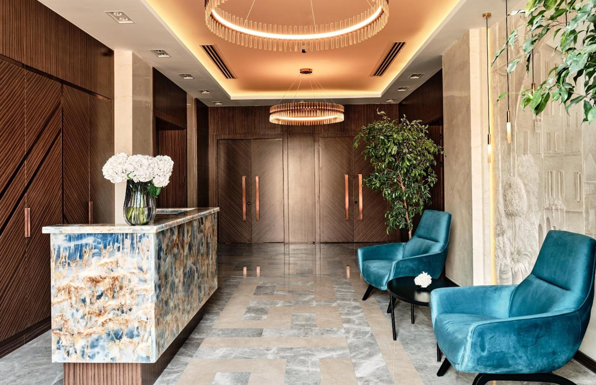 Hotel Crowne Plaza Tashkent By Ihg Exterior foto