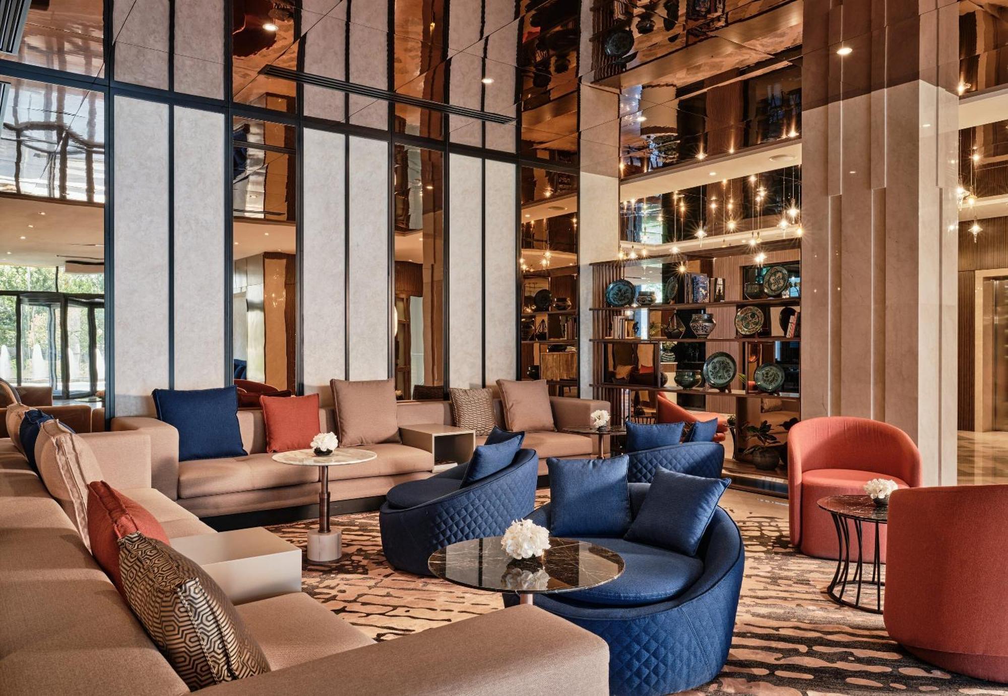 Hotel Crowne Plaza Tashkent By Ihg Exterior foto